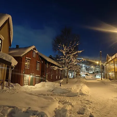 Stylish With Panoramic Views Tromsø